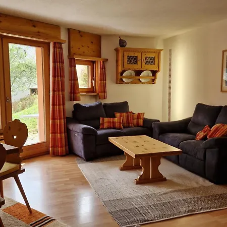 Chesa Bellaval, Haus Leivra 2 1 2-zimmerwohnung * Сильваплана