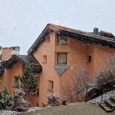 Chesa Bellaval, Haus Leivra 2 1 2-zimmerwohnung 席尔瓦普拉纳
